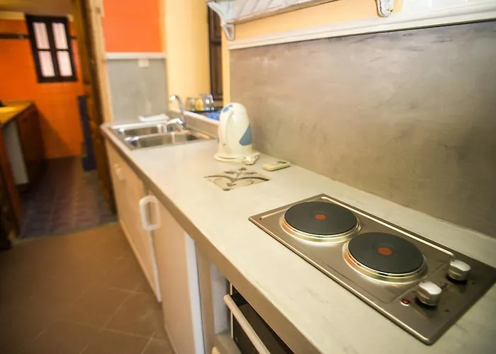 Konukevi Karnayo Meyísti