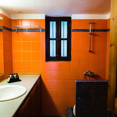 Karnayo Гостевой дом Меис